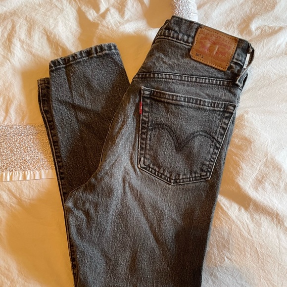 Levi’s 501 dark gray jeans - Picture 4 of 5